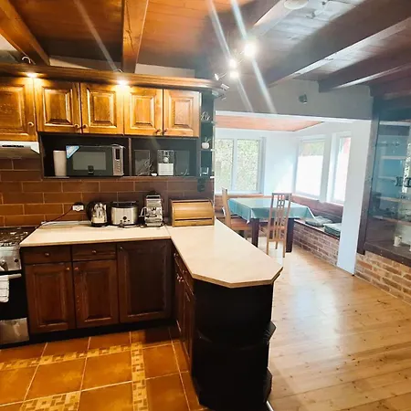 Ket Macska Vendeghaz, Holiday home